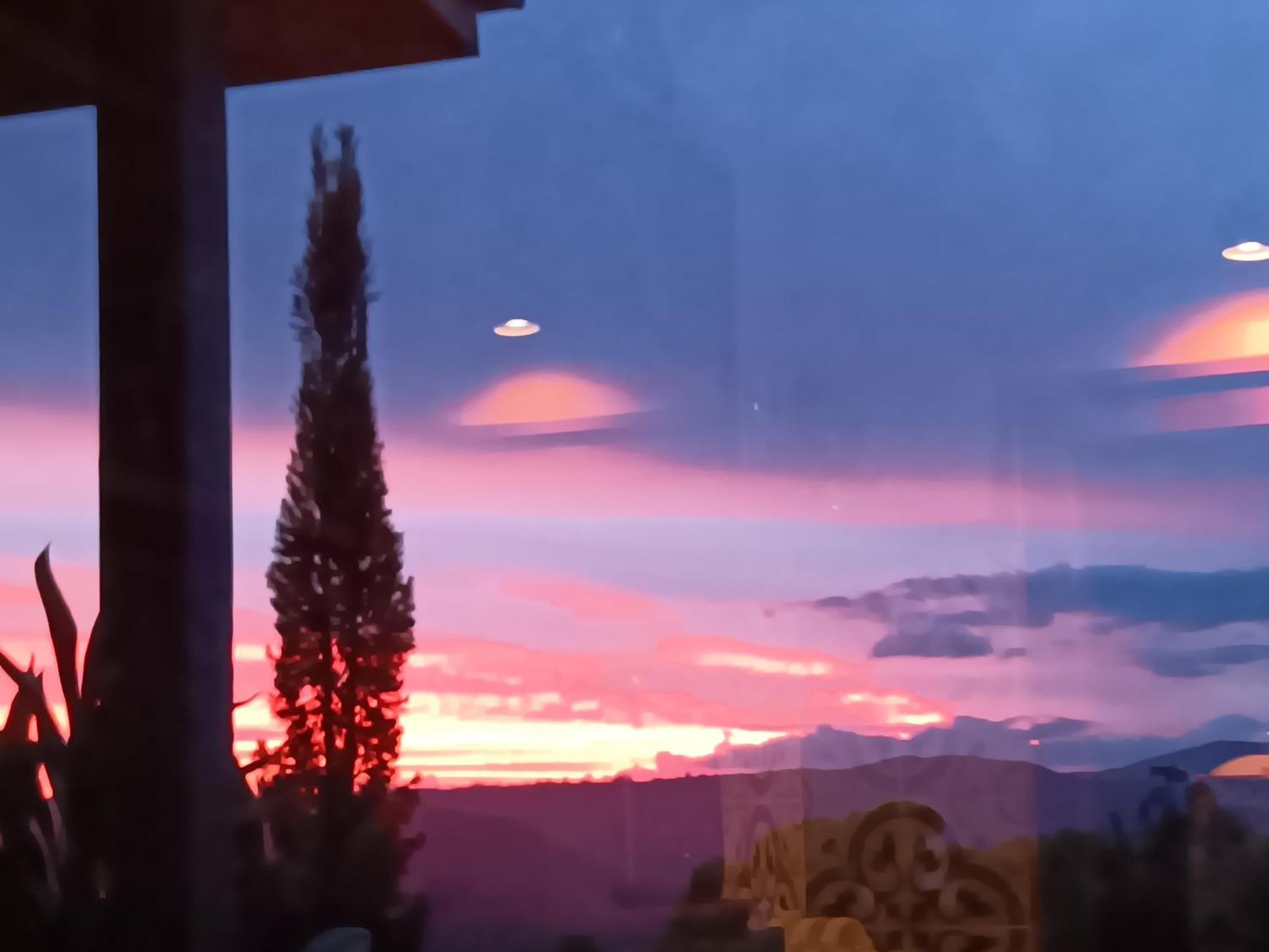 Mapleton Peaceful Provence Bnb Esterno foto