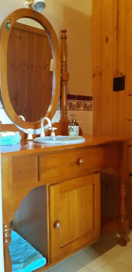 Mapleton Peaceful Provence Bnb Esterno foto