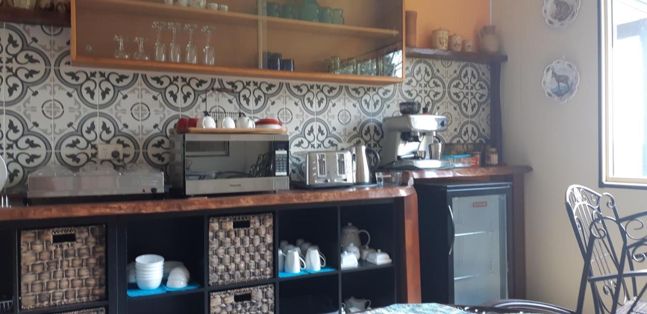 Mapleton Peaceful Provence Bnb Esterno foto